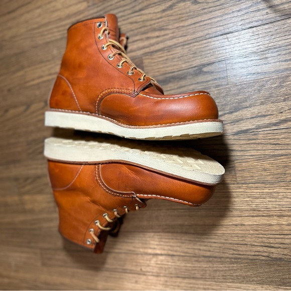 Redwing 875 Heritage Classic Moc Oro Legacy